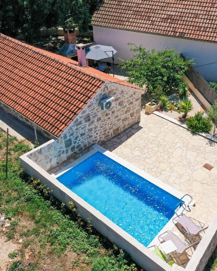 Holiday House Manuela Kruševo Eksteriør bilde