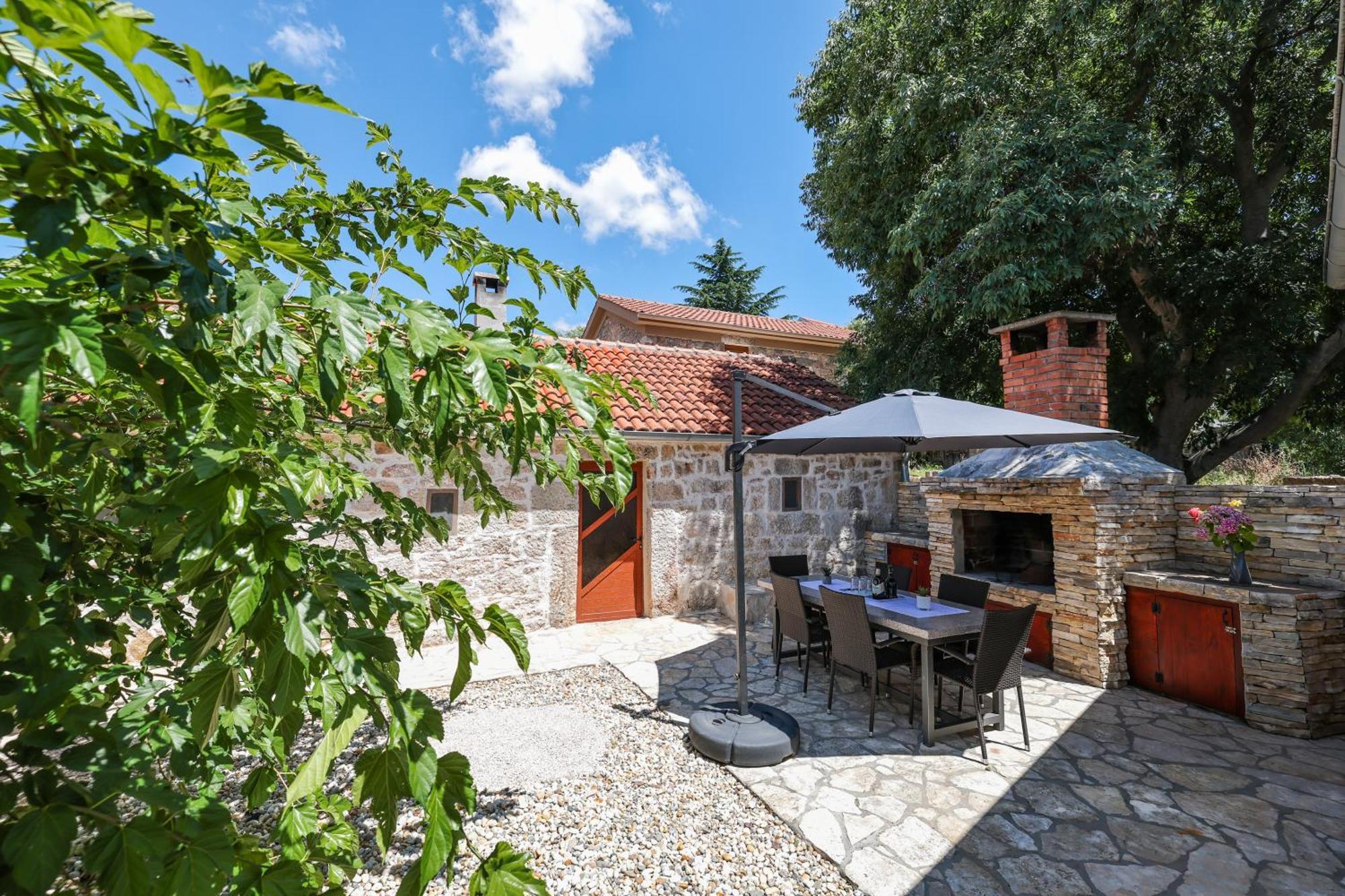 Holiday House Manuela Kruševo Eksteriør bilde